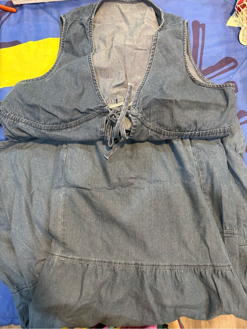 Sleeveless Denim Blue Tiered Wide-Leg pant & top - Picture 6 of 9